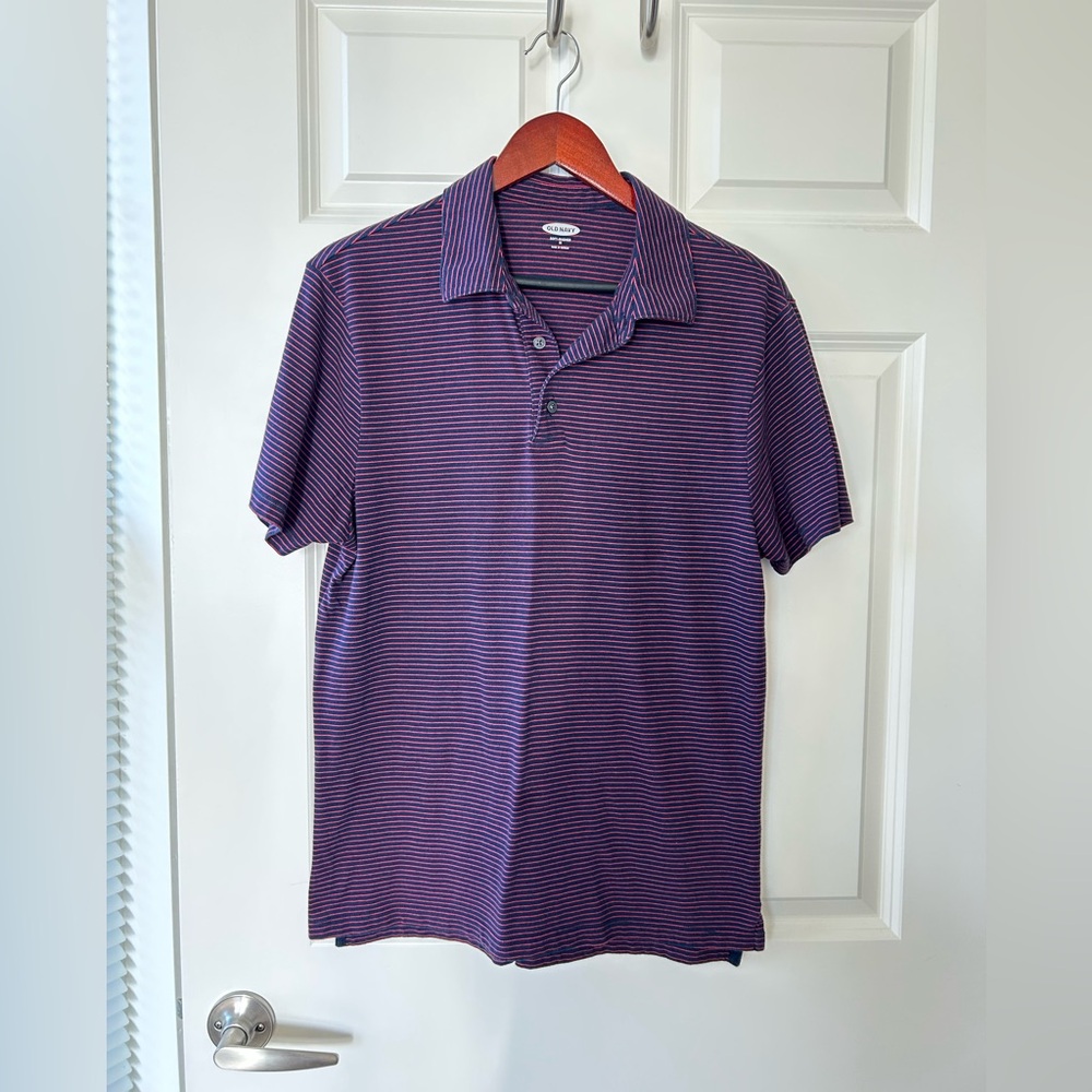 Old Navy Men’s Striped Navy and Red Polo Shirt - Medium
